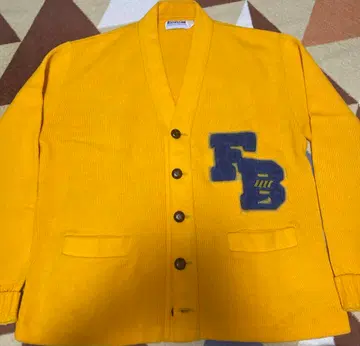 AMF 레터드 가디건 70s