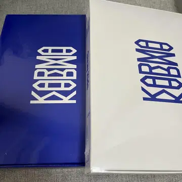 K-POP CD 케이스 블루 화이트