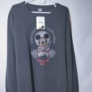 새상품 롱T L 미키 디즈니 아스트로넛 피그먼트 긴팔T셔츠