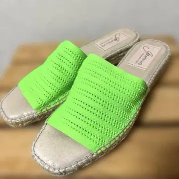 GAIMO Spain 샌들 그린 39
