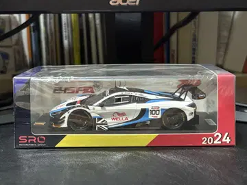 스파크 1/43 맥라렌 720S GT3 에보 #100