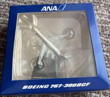 전일공상사 1/1000 ANA 767-300