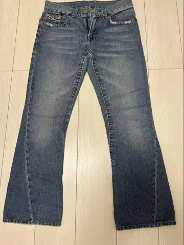 True Religion y2k 자수 플레어 Dnim 팬츠