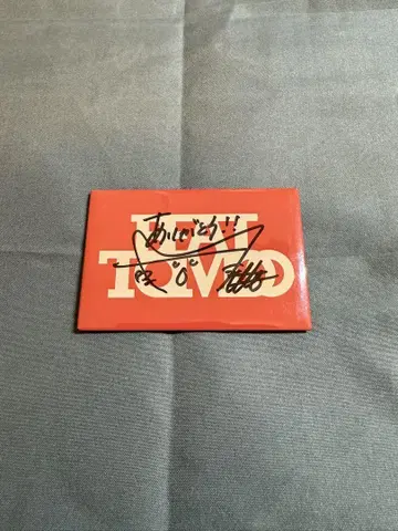 TOMOO Live tour 'BEAT' 사인 포함 핀 배지