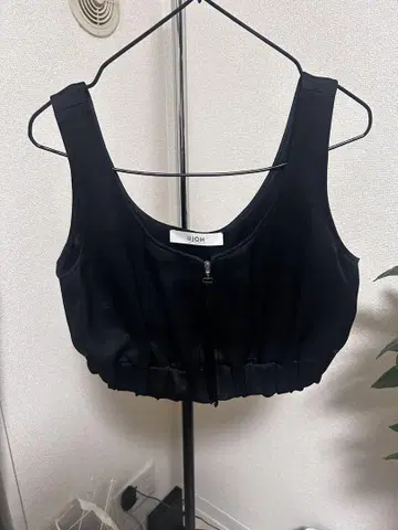 UJOH ZIP Bare Top 뷔스티에