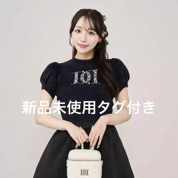 Darich 다리치 팬시 비즈 DD 로고 니트탑
