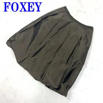 FOXEY 폭시 무릎 기장 스커트 카키 실크 100% 38 C4170