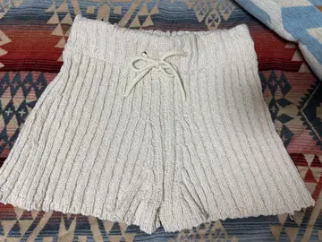 알리시아스탄 니트 숏팬츠