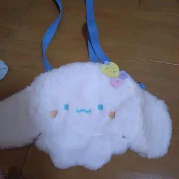 산리오 시나모롤 스튜디오하누르 미니백