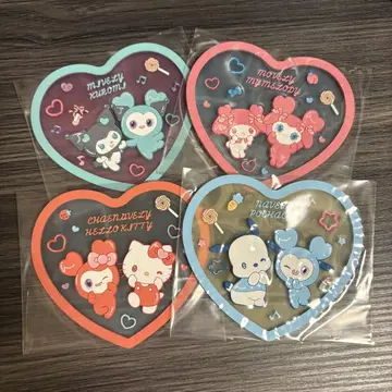 TWICE LOVELYS 러버 코스터 산리오 가챠가챠 가샤폰
