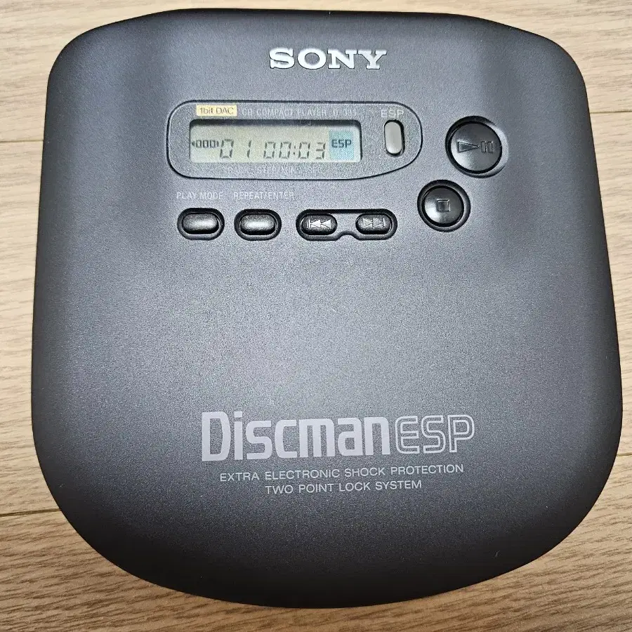 SONY | 소니 Sony Discman D-335, fully functional, comes in a