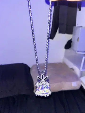 지저스 Travis scoot 착용 목걸이