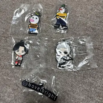 Novelbright 캡슐 러버 마스코트