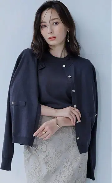 아뉴앙스 실크 블렌드 니트 가디건 anuans