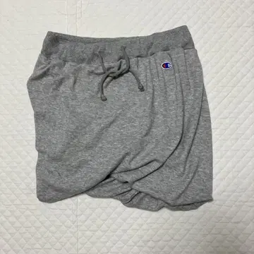 챔피온 스커트