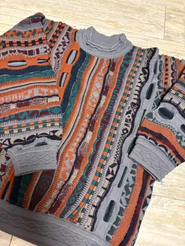 컨디션 최상 coogi 쿠지 3D 니트 올 패턴 구제 의류
