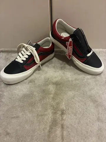 컨디션 최상 VANS 올드스쿨 VAULT 가죽 23 authentic