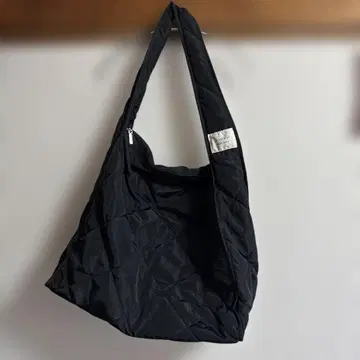 아즈노아즈 퀼팅 숄더백 빅 여행