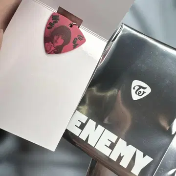 TWICE ENEMY 랜덤 피크 키링 모모