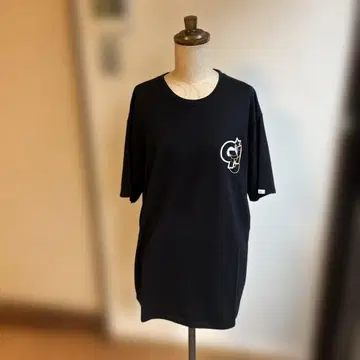 G1950 오버 사이즈 T셔츠 블랙 자수 로고 L 사이즈