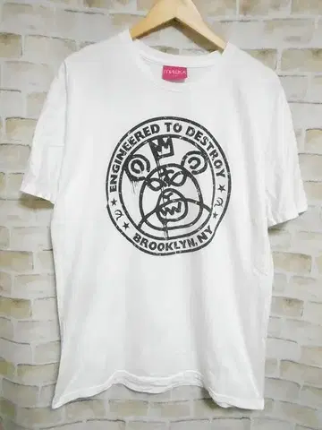 MISHKA 미시카 USA제 T셔츠