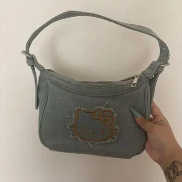 moussy 키티 백