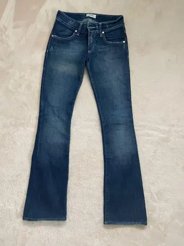 MET 부츠컷 데님 다크 블루