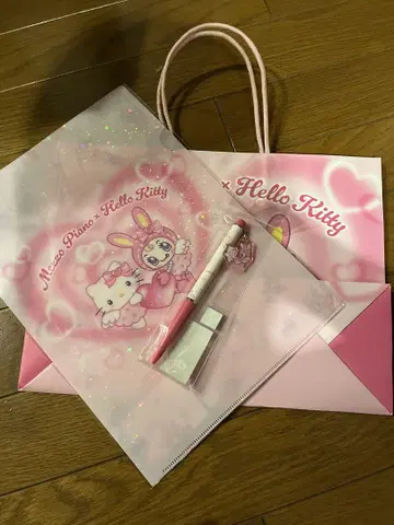 메조 피아노 x 헬로키티 엔젤 박스