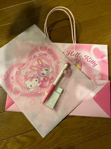 메조 피아노 x 헬로키티 엔젤 박스