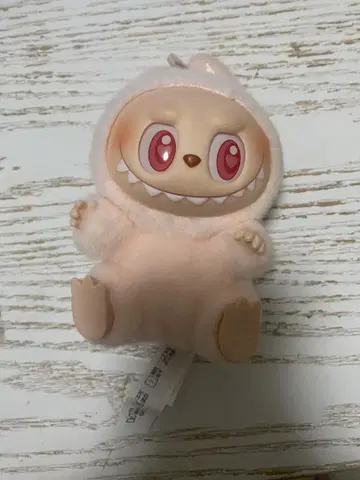 LABUBU THE MONSTERS Haveaseat DADA