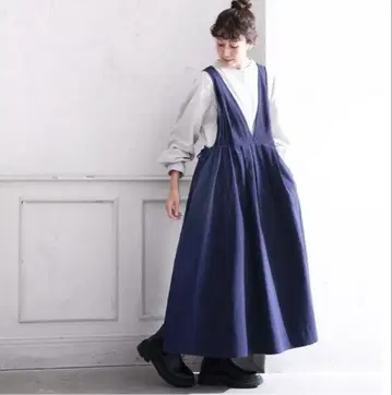 이번 시즌 미사용 새상품 서울베리 O.W.N 어른이 즐기는 원피스 M
