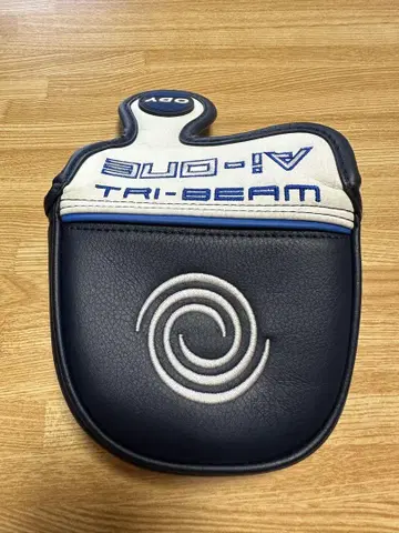 ODYSSEY TRI-BEAM 퍼터용 골프헤드커버