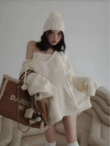 Darich 다리치 케이블 DD 로고 V넥 니트 후디 아이보리 새상품