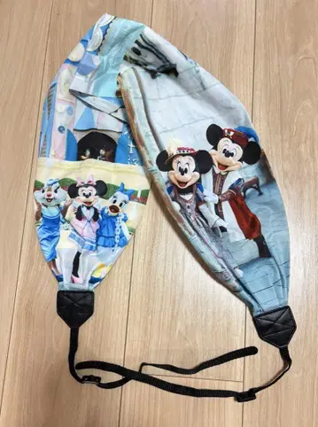 디즈니 리조트 이매지닝 카메라 스트랩 미키와 친구들 중고품