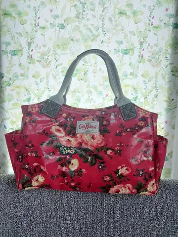 Cath Kidston 꽃무늬 핸드백
