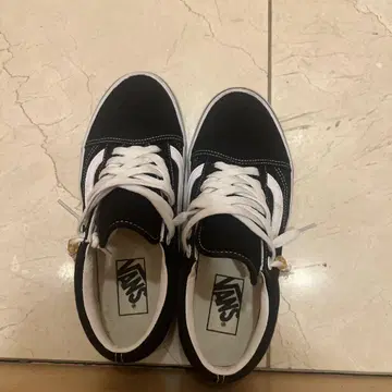 Vans 스니커즈