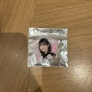노기자카46 굿즈복권 개별 아크릴 배지 오쿠다 이로하