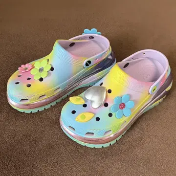 Crocs x Lazy Oaf 샌들