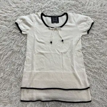 신시아 로울리 반팔 니트탑