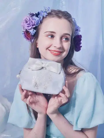 Maison de FLEUR 오간자 리본 라운드 파우치
