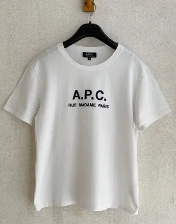아페쎄 A.P.C. 로고 자수 티셔츠