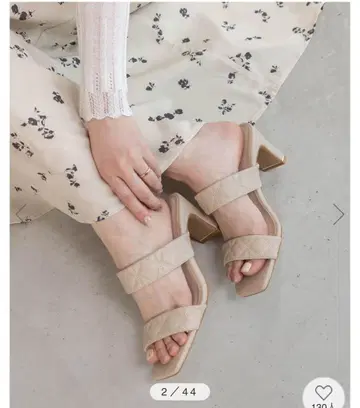 RANDA 퀼팅 뮬 샌들 (베이지)