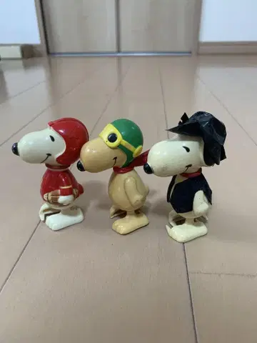 스누피 피규어 3개 세트