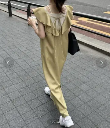 프릴 칼라 원피스 hinari