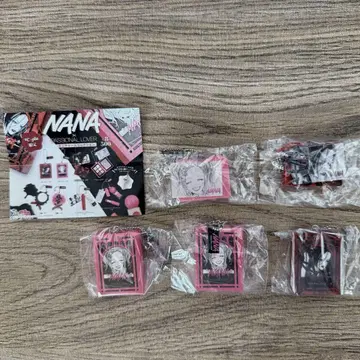 NANA x PASSIONALLOVER 미니 참 컬렉션