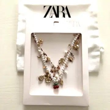 ZARA 목걸이 미사용 새상품 2개 ZARA 복조리 포함