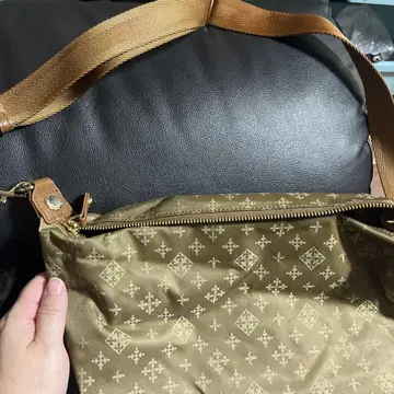russet 모노그램 골드 숄더백