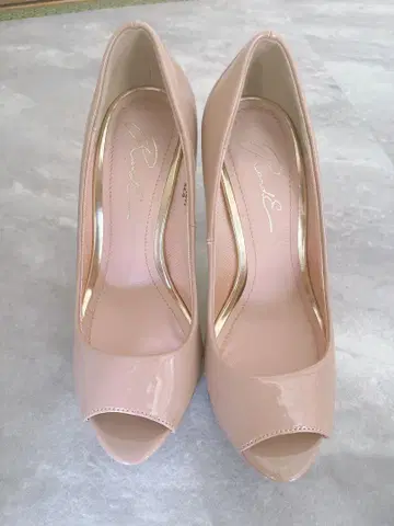 R&E 하이힐 핑힐 22cm