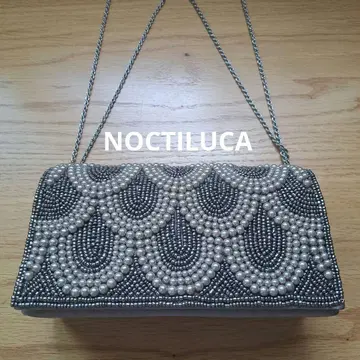 NOCTILUCA 실버 비즈 장식 클러치백