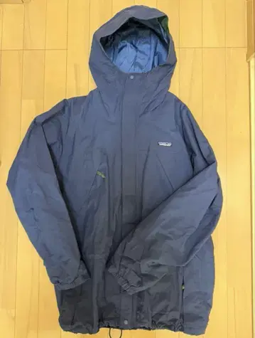 [ 새상품급 ] patagonia 스톰 자켓 07s 사이즈 M y2k